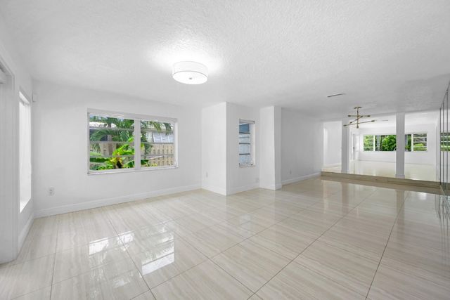 1311 Monroe Street, Hollywood, FL 33019