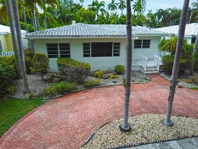 1311 Monroe Street, Hollywood, FL 33019