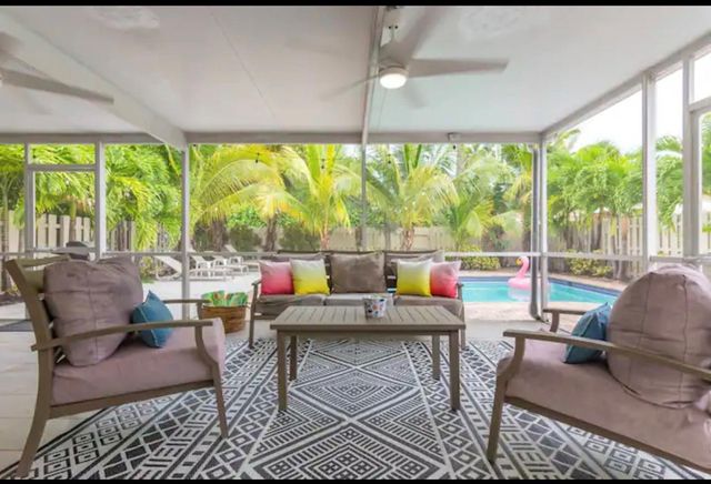 1311 Monroe Street, Hollywood, FL 33019