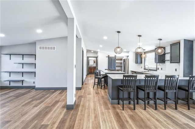 19307 S Beattie Road, Pleasant Hill, MO 64080