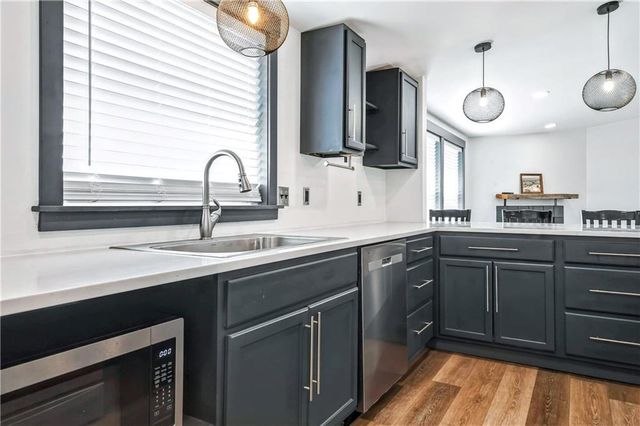 19307 S Beattie Road, Pleasant Hill, MO 64080