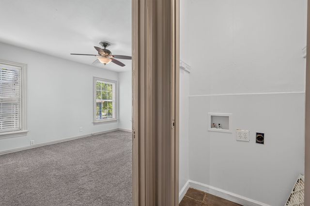 3824 Collinwood Avenue, Fort Worth, TX 76107