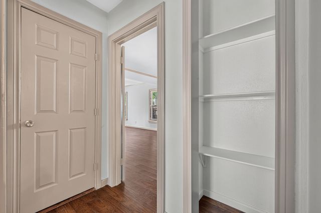 3824 Collinwood Avenue, Fort Worth, TX 76107