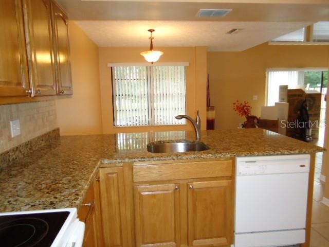 4012 CIRCLEWOOD COURT, Tampa, FL 33614