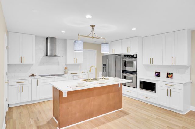 6008 Rembert Drive, Hanahan, SC 29410