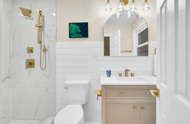 6008 Rembert Drive, Hanahan, SC 29410