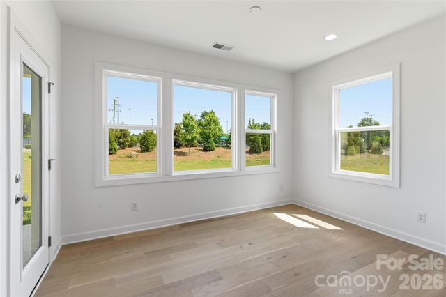 4016 Dahlia Drive, Harrisburg, NC 28075