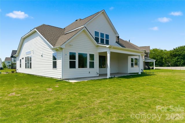 4016 Dahlia Drive, Harrisburg, NC 28075