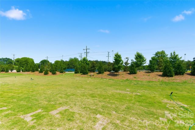 4016 Dahlia Drive, Harrisburg, NC 28075