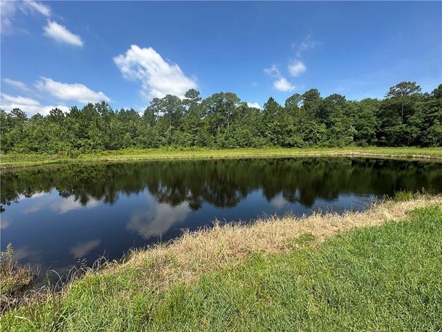 6540 Taylor Avenue, Irvington, AL 36544