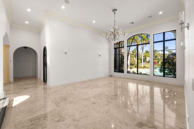 9253 Este Lago Drive, Boca Raton, FL 33496