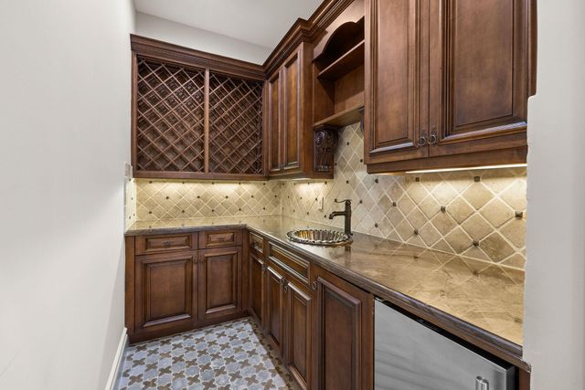 9253 Este Lago Drive, Boca Raton, FL 33496