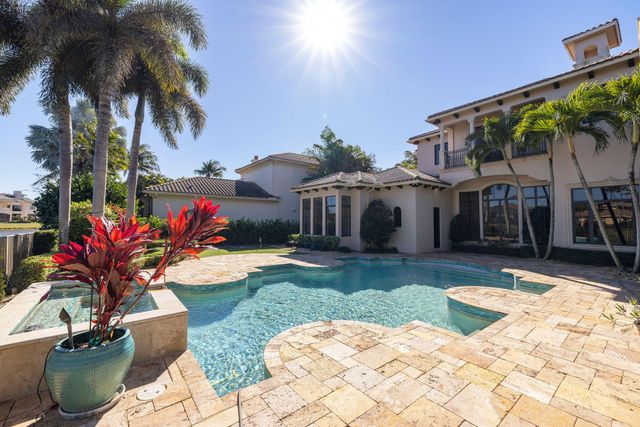 9253 Este Lago Drive, Boca Raton, FL 33496
