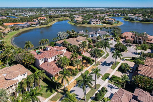 9253 Este Lago Drive, Boca Raton, FL 33496