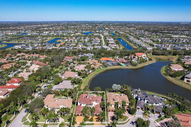 9253 Este Lago Drive, Boca Raton, FL 33496