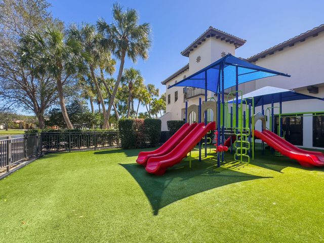 9253 Este Lago Drive, Boca Raton, FL 33496