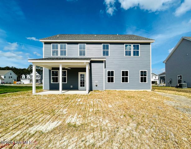 836 Cooke Drive, Hubert, NC 28539