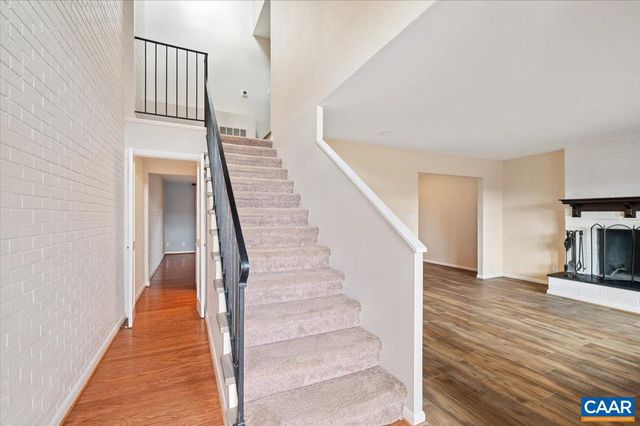 301 HARVEST DR, Charlottesville, VA 22903