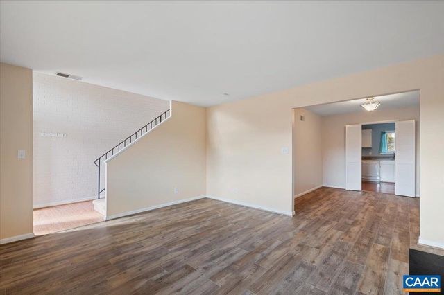 301 HARVEST DR, Charlottesville, VA 22903