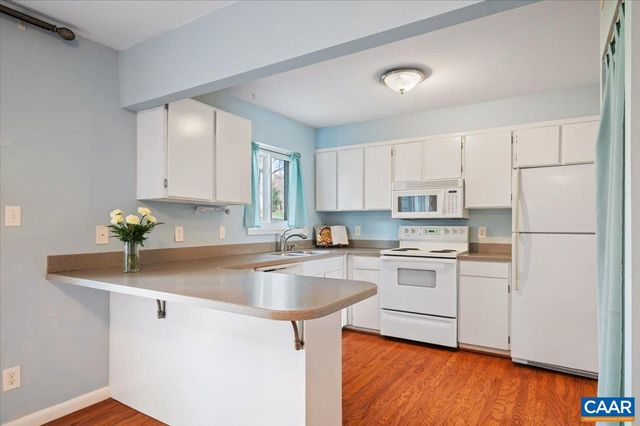 301 HARVEST DR, Charlottesville, VA 22903