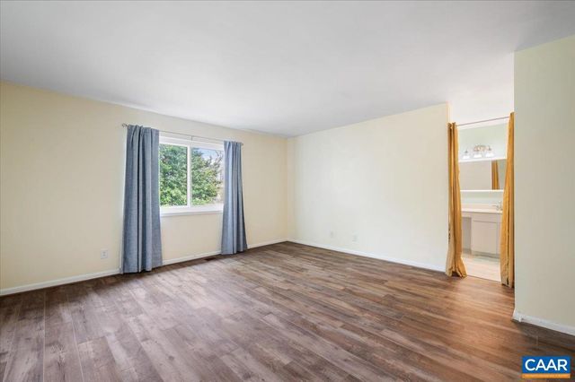 301 HARVEST DR, Charlottesville, VA 22903