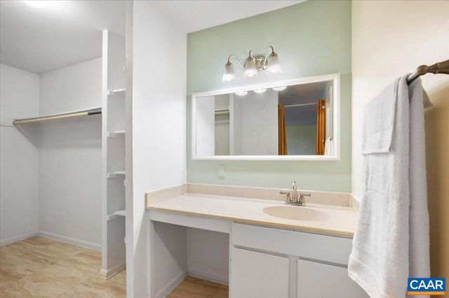301 HARVEST DR, Charlottesville, VA 22903