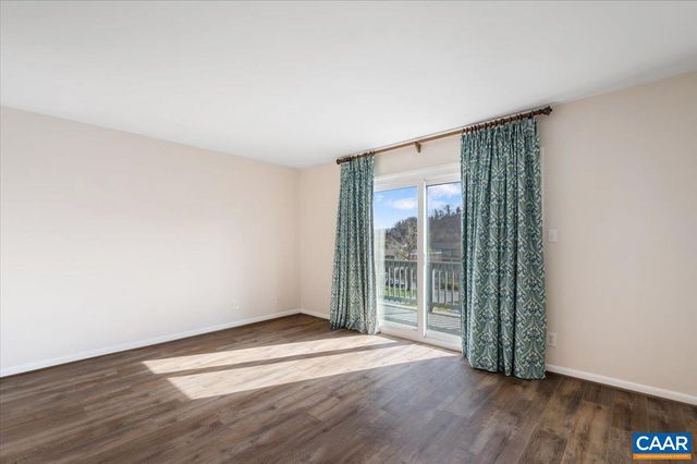 301 HARVEST DR, Charlottesville, VA 22903