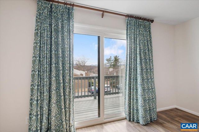 301 HARVEST DR, Charlottesville, VA 22903
