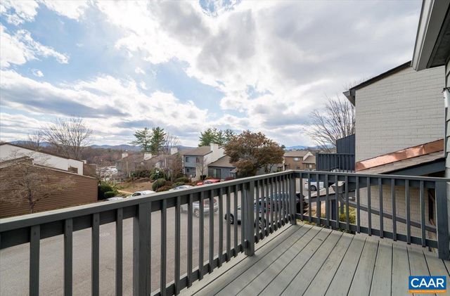 301 HARVEST DR, Charlottesville, VA 22903