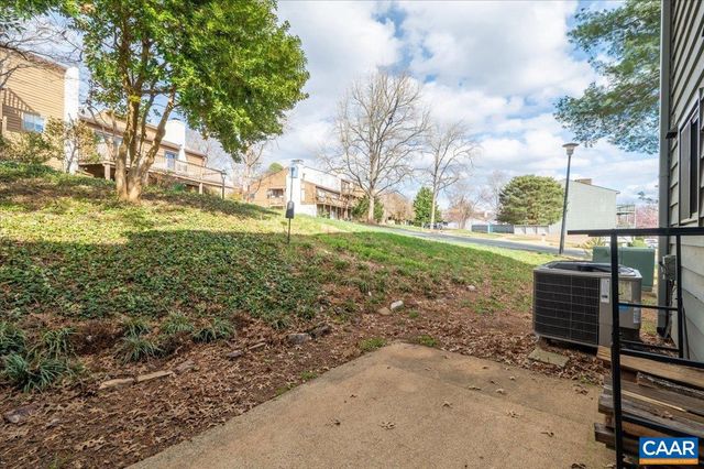 301 HARVEST DR, Charlottesville, VA 22903