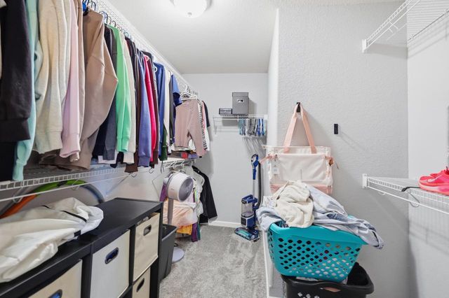 717 Chadwick DRIVE, Watertown, WI 53094