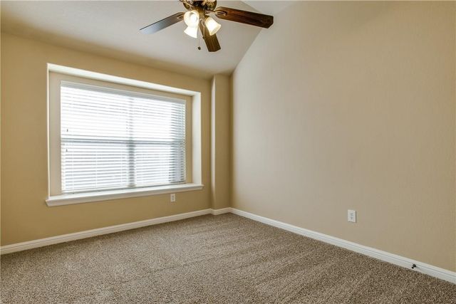 916 Partridge Drive, Aubrey, TX 76227