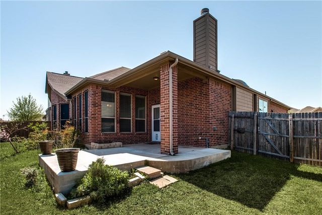 916 Partridge Drive, Aubrey, TX 76227