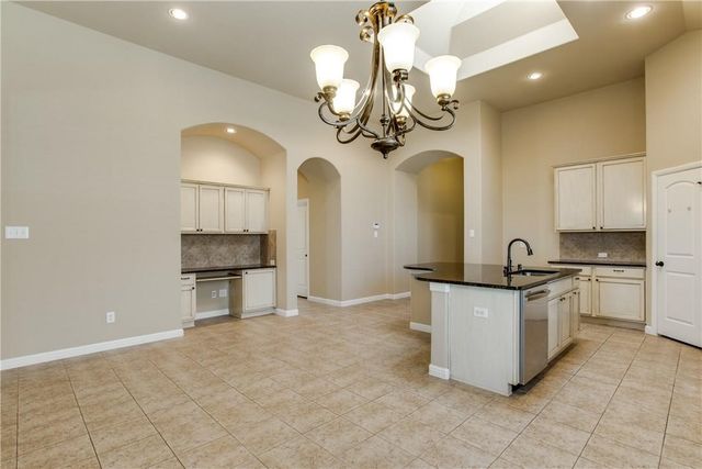 916 Partridge Drive, Aubrey, TX 76227