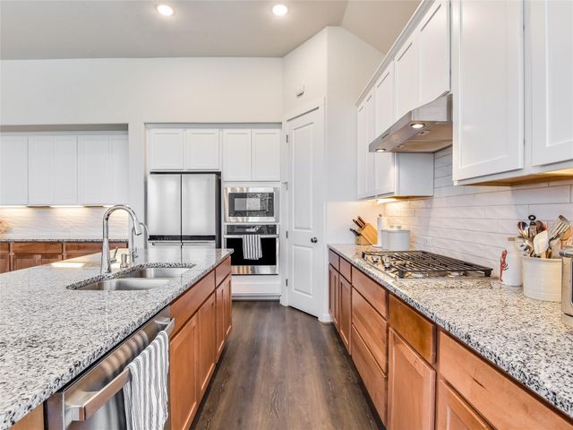 421 Teakmill TRL, San Marcos, TX 78666