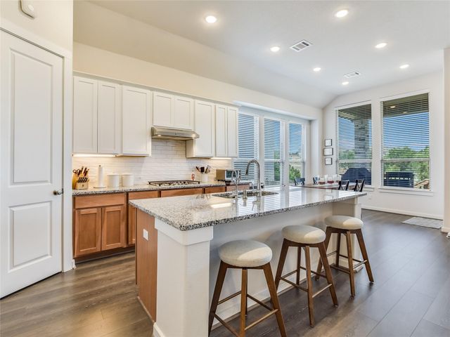 421 Teakmill TRL, San Marcos, TX 78666