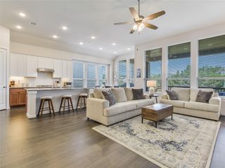 421 Teakmill TRL, San Marcos, TX 78666