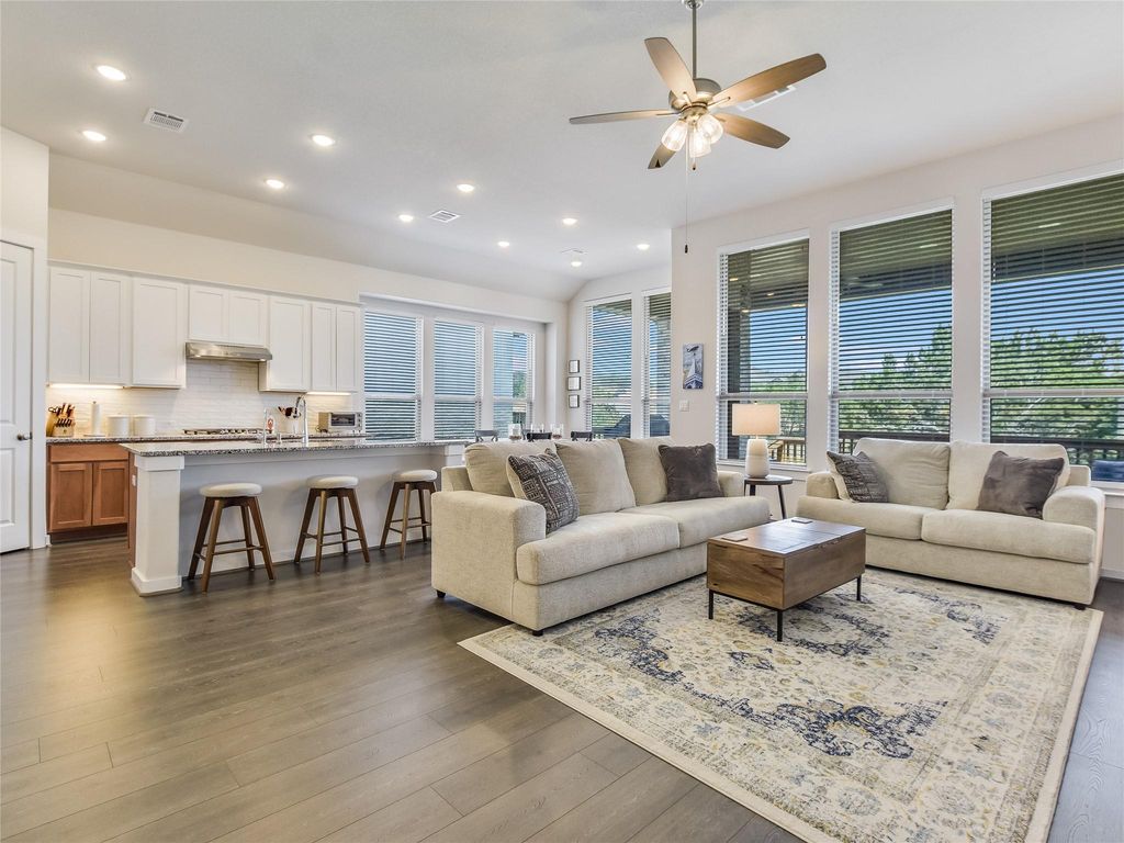 421 Teakmill TRL, San Marcos, TX 78666