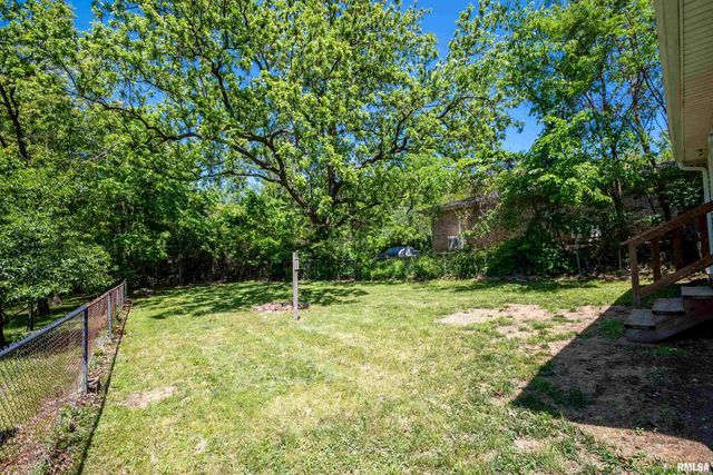 4503 NE SCENIC Drive, Peoria, IL 61615