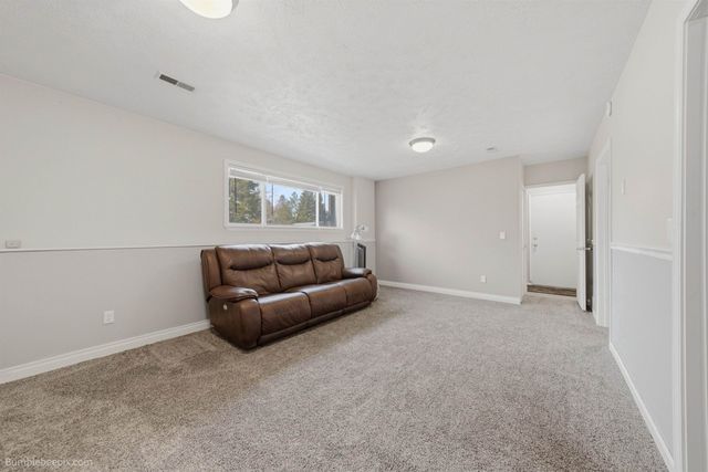 7718 N Brownsville Ct, Spokane, WA 99208