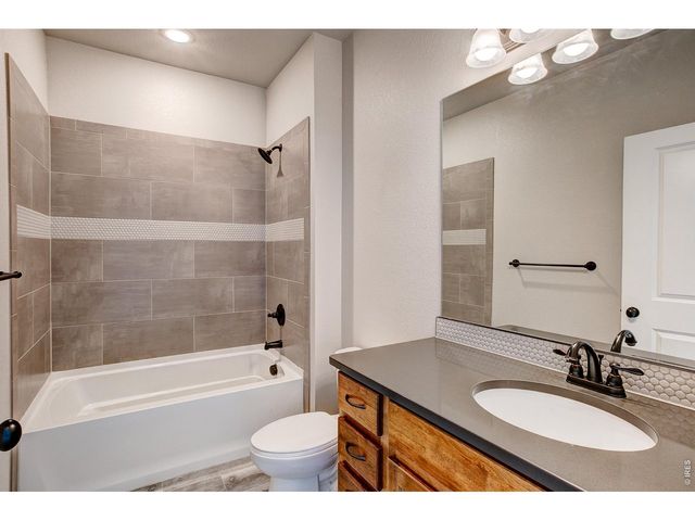 6672 Crystal Downs Dr 207, Windsor, CO 80550