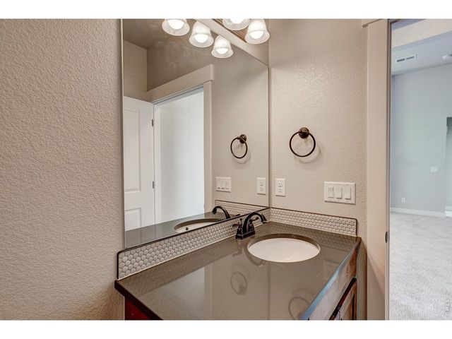 6672 Crystal Downs Dr 207, Windsor, CO 80550