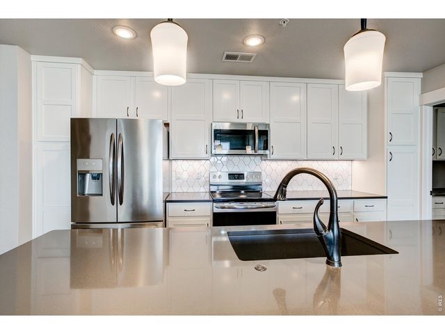 6672 Crystal Downs Dr 207, Windsor, CO 80550