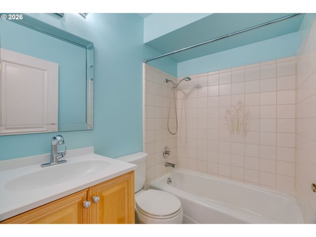 4218 Ne 125TH Pl, Portland, OR 97230