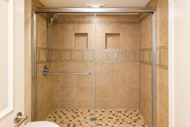 3525 Sage Road 904, Houston, TX 77056