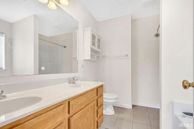 5600 W Tensleep Road, Bloomington, IN 47403