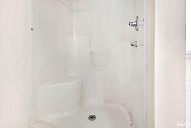 5600 W Tensleep Road, Bloomington, IN 47403