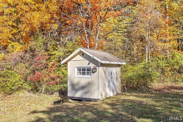 5600 W Tensleep Road, Bloomington, IN 47403