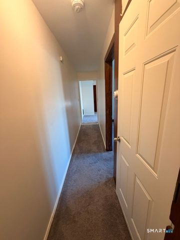 94-Apt2 Tomlinson Avenue, Plainville, CT 06062