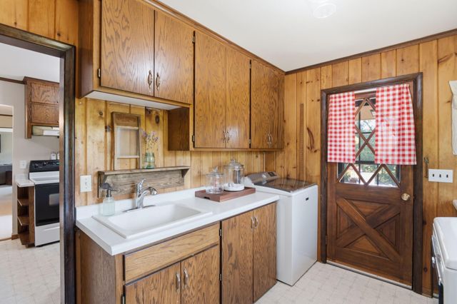 21311 Nowthen Boulevard NW, Elk River, MN 55330